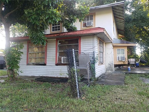 3rd image of 4466 Armeda Ave