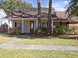 14950 Woodlore Dr, Baton Rouge, LA 70816