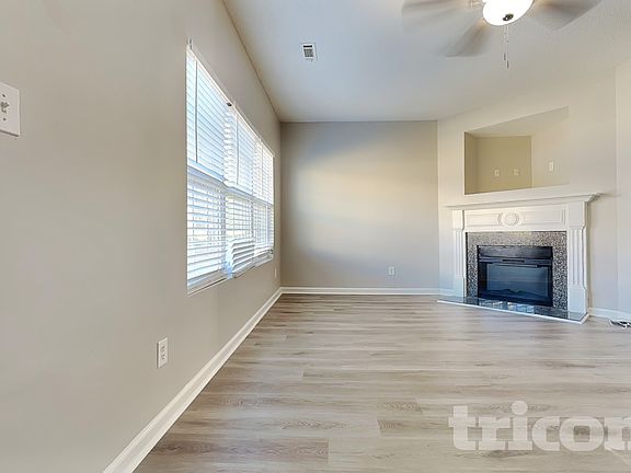 2nd image of 5345 Oakley Commons Blvd
