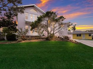 2105 Riverview Blvd, Bradenton, FL 34205