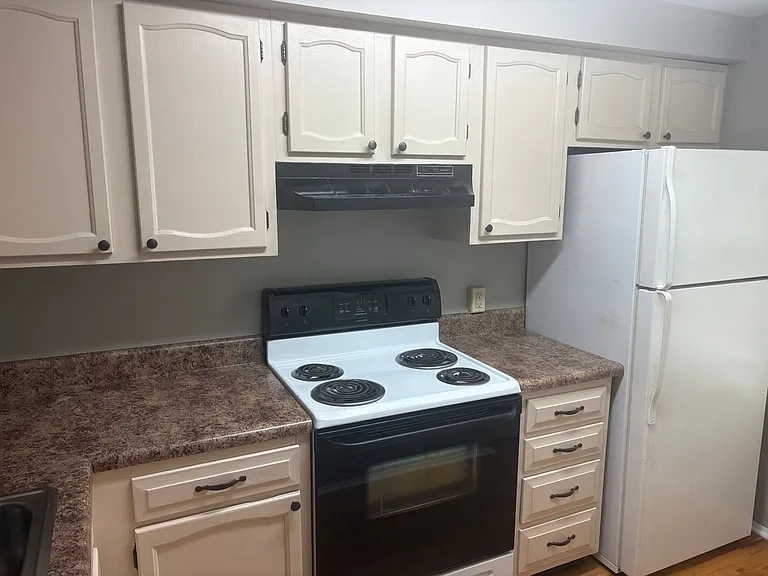 813 Calypso Way — Photo 8