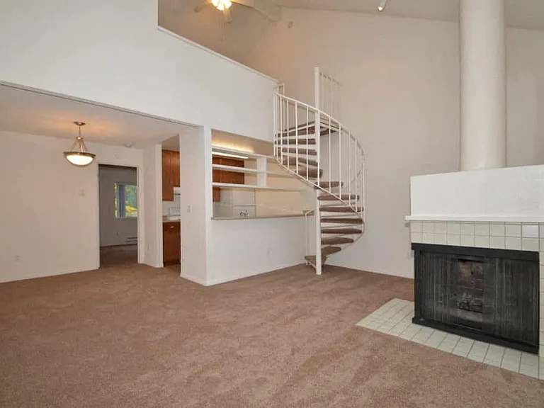 Cove East — Photo 8