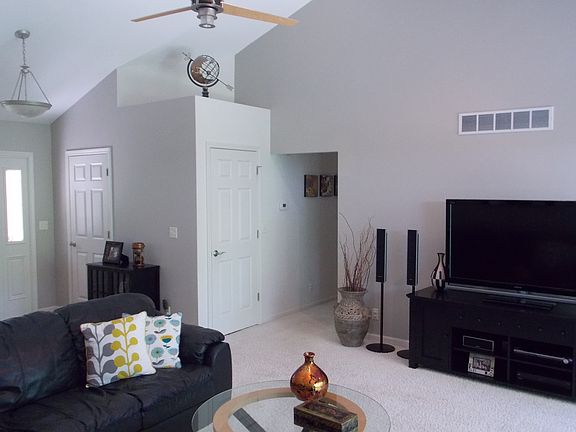 5th image of 1213 S Rapids View Dr