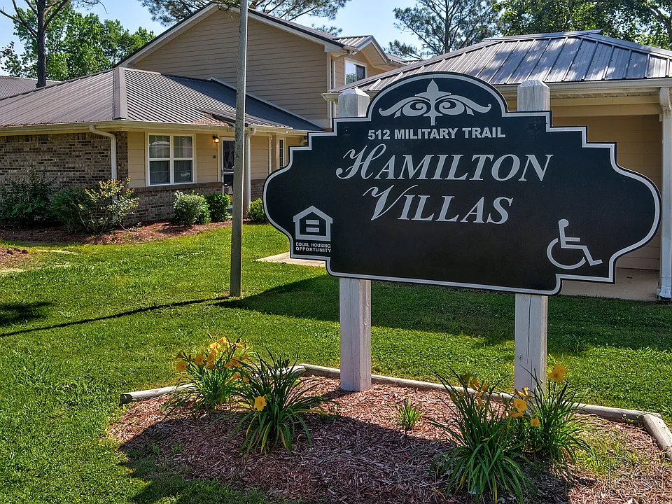 Hamilton Villas