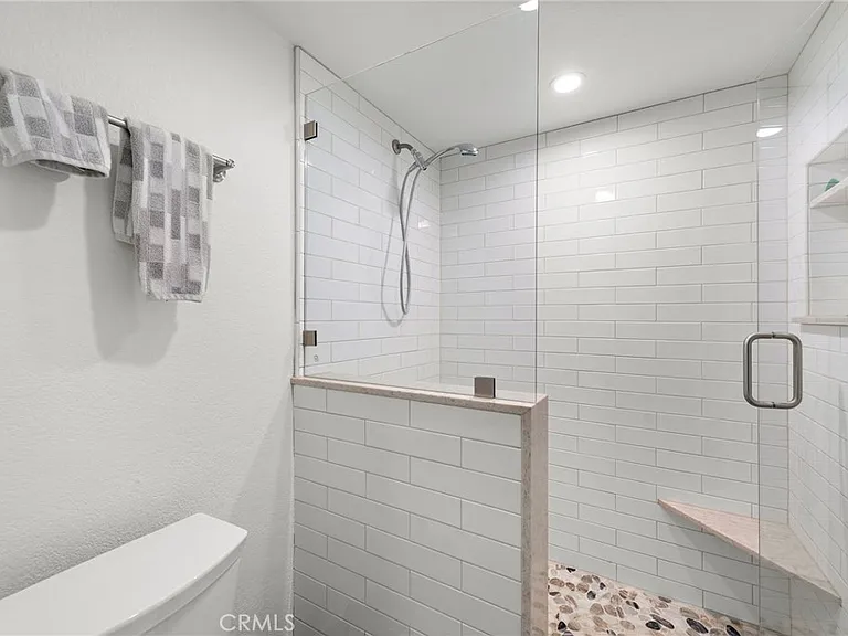 68 Corniche Dr #C — Photo 21