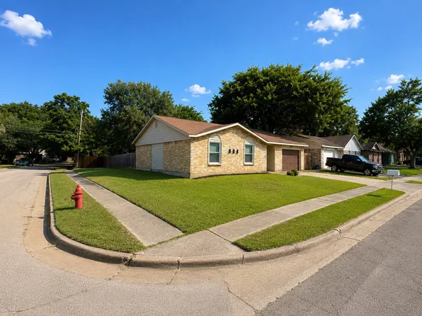 7144 Winchester Rd, North Richland Hills, TX 76182