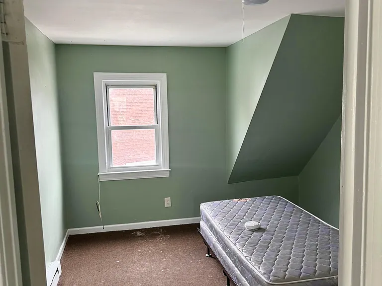 136 Alderman St #2 — Photo 15
