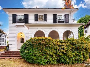 437 Ridge St, Newark, NJ 07104