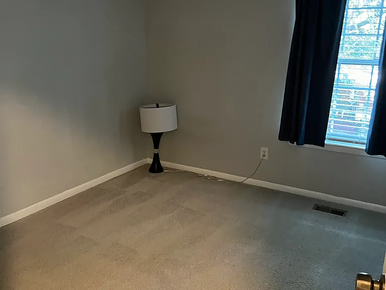 5809 N Cherokee Cluster — Photo 10
