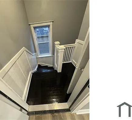 1401 W 67th St — Photo 3
