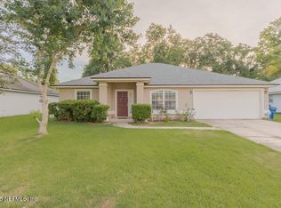 14004 Crestwick Dr W, Jacksonville, FL 32218