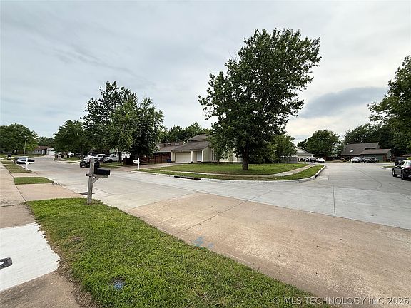 4th image of 3236 S 140th East Ave