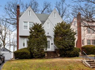 258 Springfield Ave, Rutherford, NJ 07070