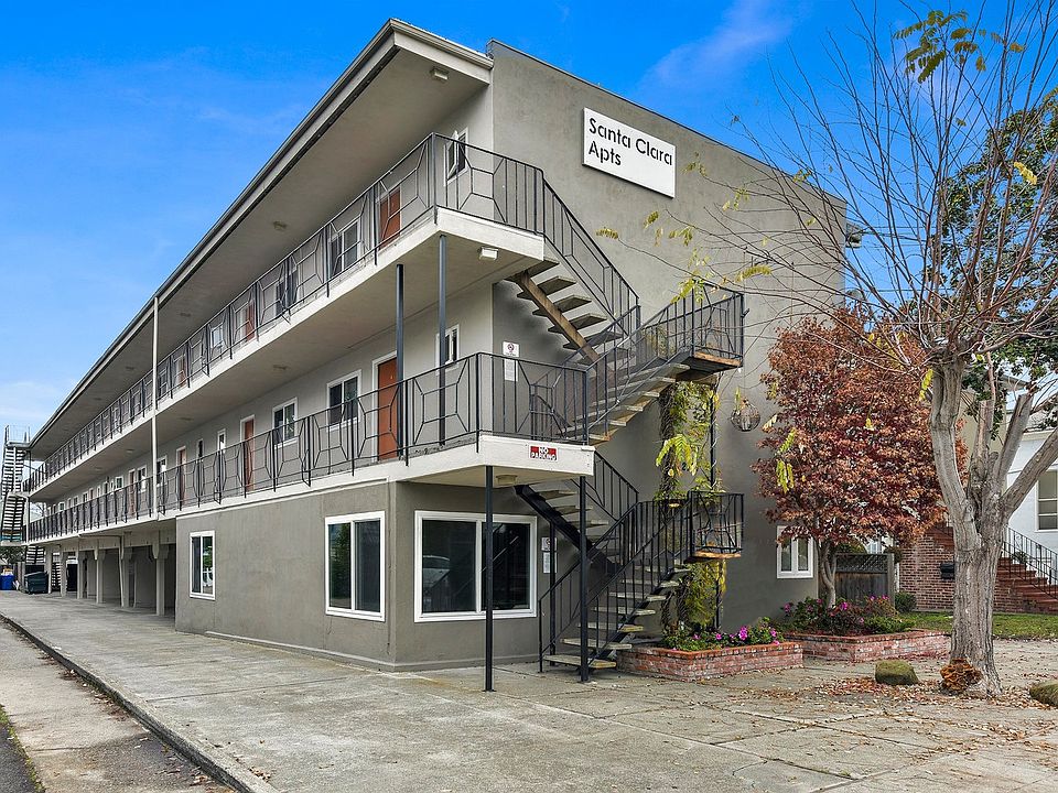 1st image of 2157 Santa Clara Ave #32