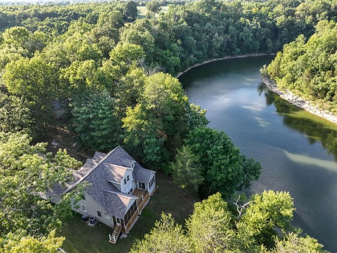 1st image of 184 Waters Edge Dr