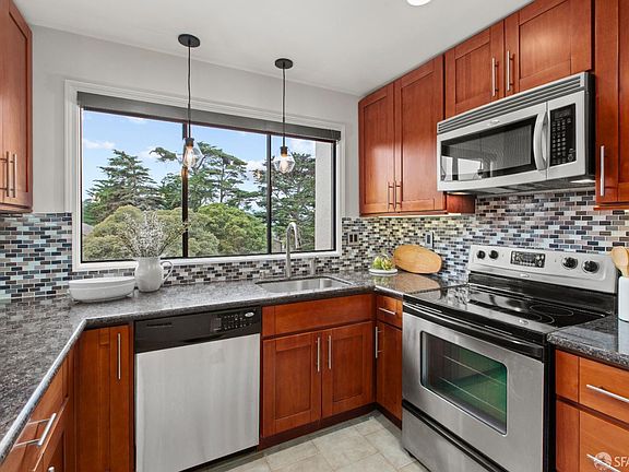 5th image of 230 N Lake Merced Hls APT 4A