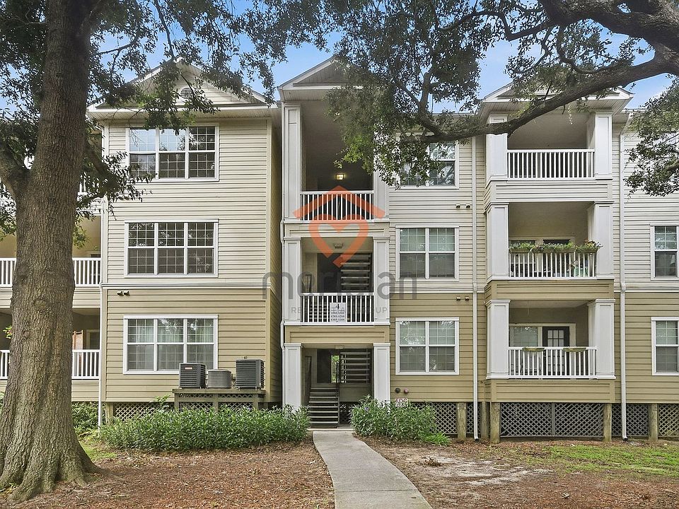 1st image of 700 Daniel Ellis Dr APT 4205