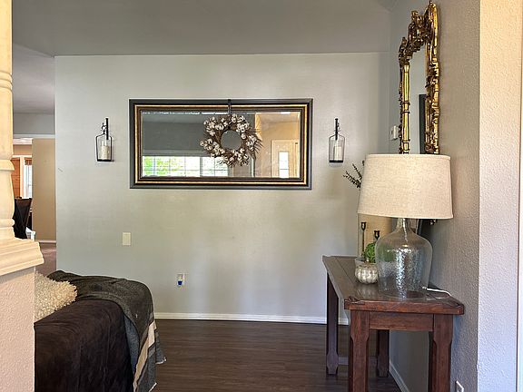 4th image of 2736 E Point Hayden Dr