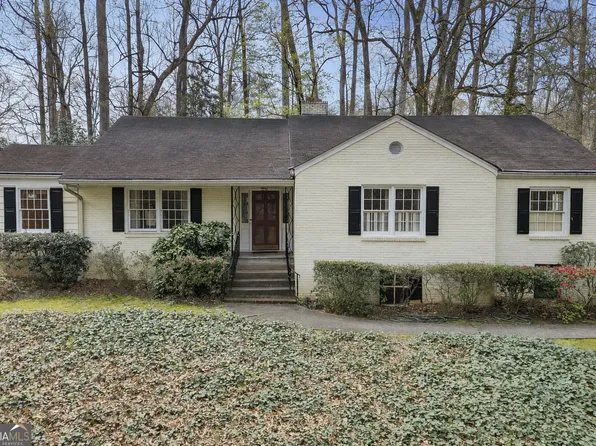 634 Wesley Dr NW, Atlanta, GA 30305