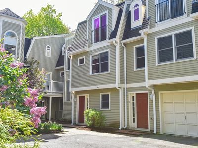 196 Chestnut Ave APT I, Jamaica Plain, MA, 02130