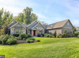 3220 Sutton Dr, Harrisburg, PA 17112