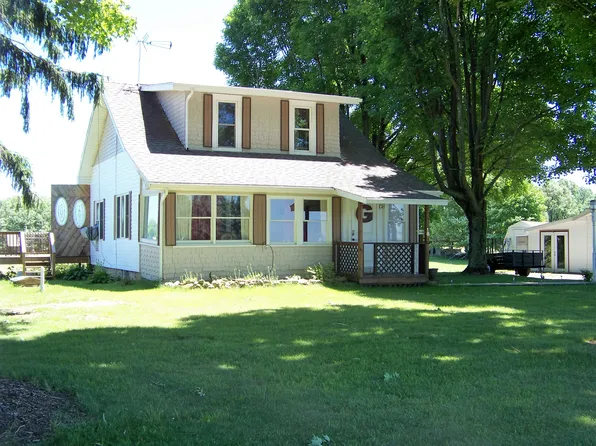 10 Shannon Rd, Corsica, PA 15829
