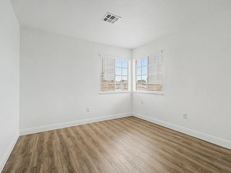 7417 Fort Wilkins Dr — Photo 23