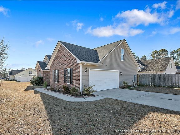 2nd image of 103 Sweet Bay Ct