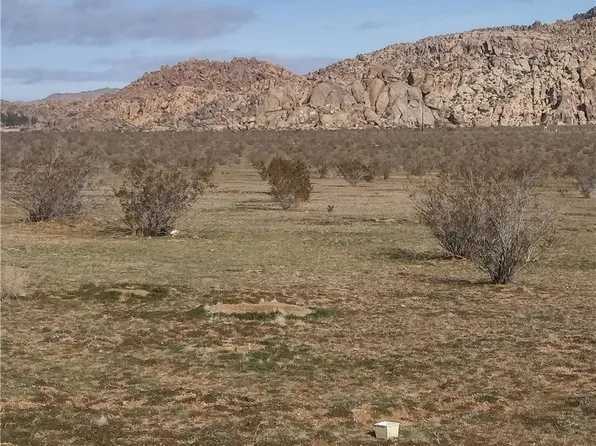 0 Powerline Rd, Lucerne Valley, CA 92356