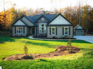 438 Sunset Pointe Dr, Lyman, SC 29365