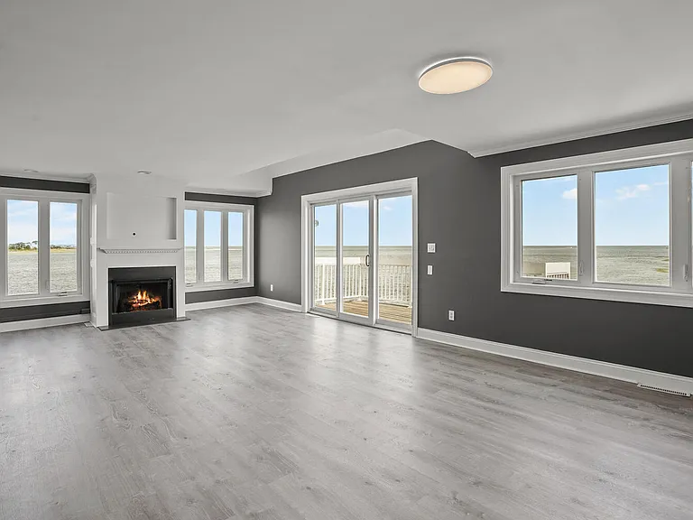 260 Breakers Ln #260 — Photo 1