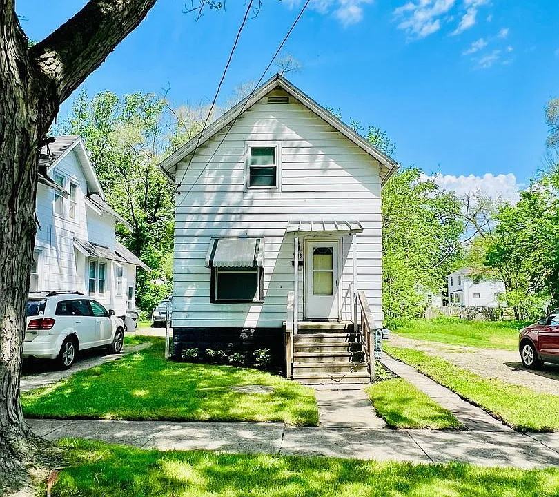 708 Elizabeth St