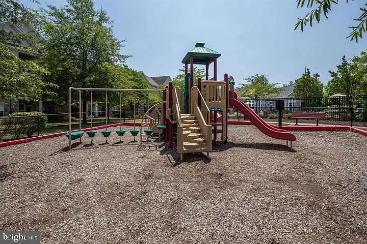 13386 Connor Dr #M — Photo 27