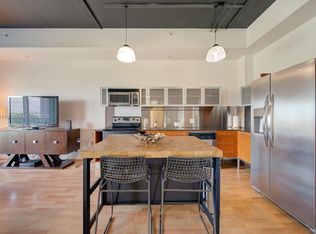 10 SW South River Dr APT 708, Miami, FL 33130