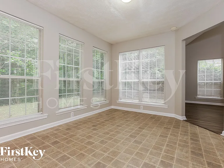 650 Durham Ridge Dr — Photo 5
