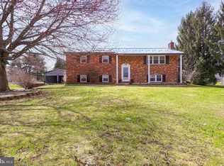 296 Kauffman St, Chambersburg, PA 17202