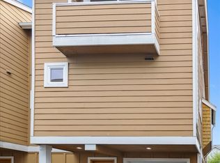 809 NW 53rd Street #B, Seattle, WA 98107