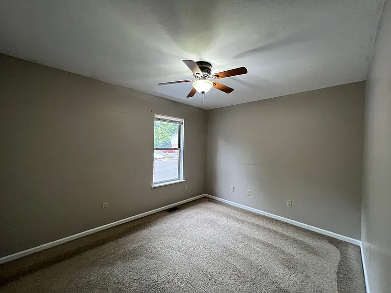 148 W Peach St #E1 — Photo 10
