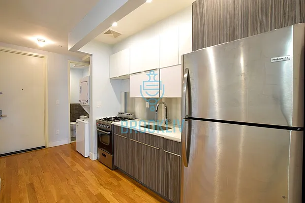 Rented by null | media 3