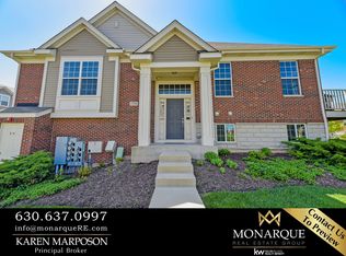 2556 Dunraven Ave, Naperville, IL 60540