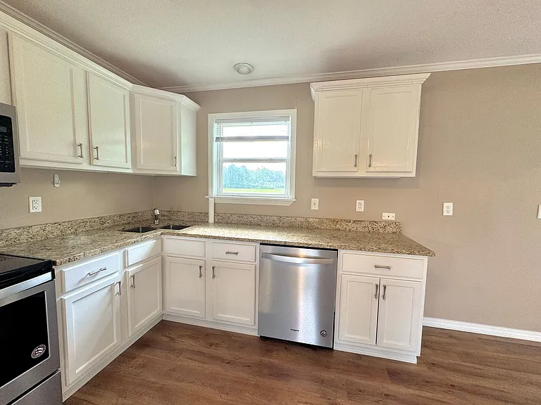 1190 Carnes Rd — Photo 20