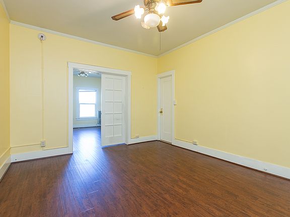 4th image of 4125 S Figueroa St APT 212