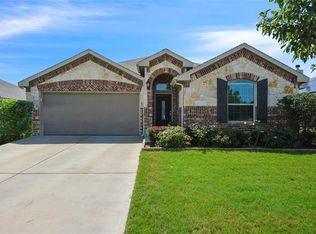 108 Hendelson Ln, Hutto, TX 78634