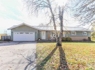 171 Washington Ave, Rosholt, WI 54473