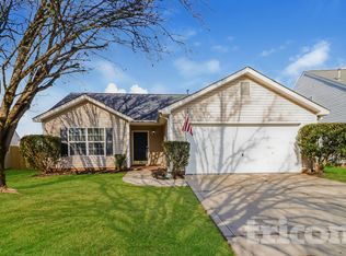 919 Lakehill Rd, Charlotte, NC 28214