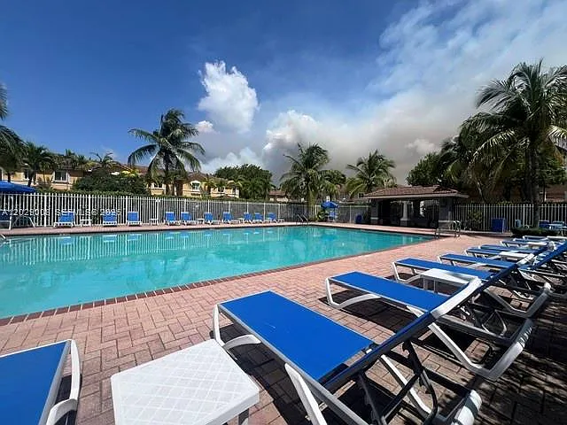 Leeward At Islands At Dor — Photo 3