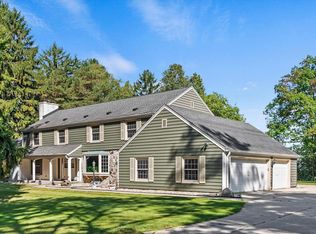 11124 N Lake Shore Dr, Mequon, WI 53092