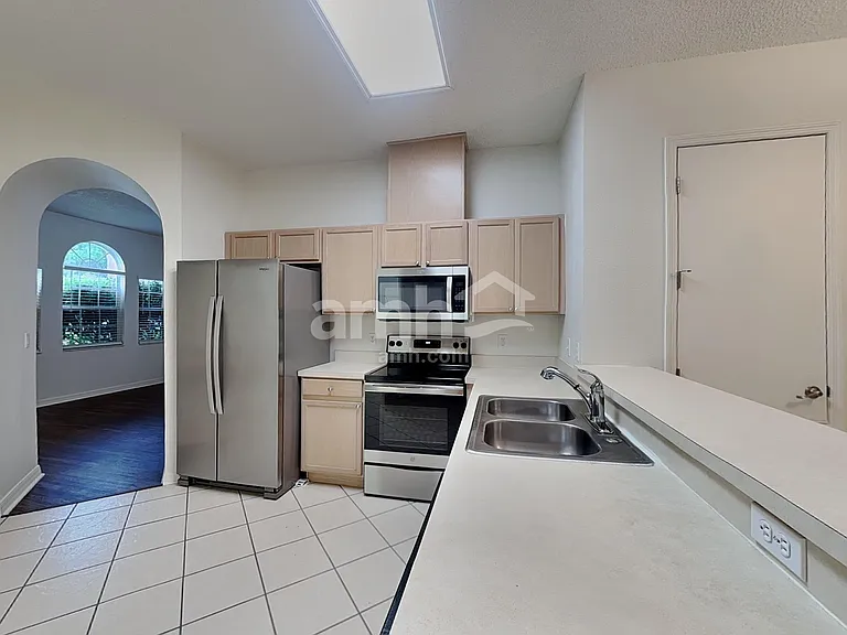 10105 Granite Bay Dr — Photo 3