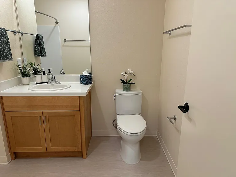 Mercy Greenbrae at Marylhurst Commons — Photo 10