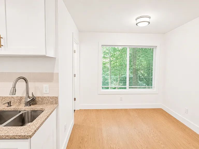 590 Lakey Gap Rd — Photo 8